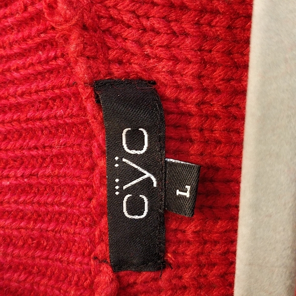 CYC Red Cardigan, Large - Picture 4 of 5